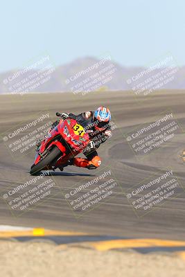 media/Oct-07-2023-CVMA (Sat) [[f84d08e330]]/Race 13 500 Supersport-350 Supersport/